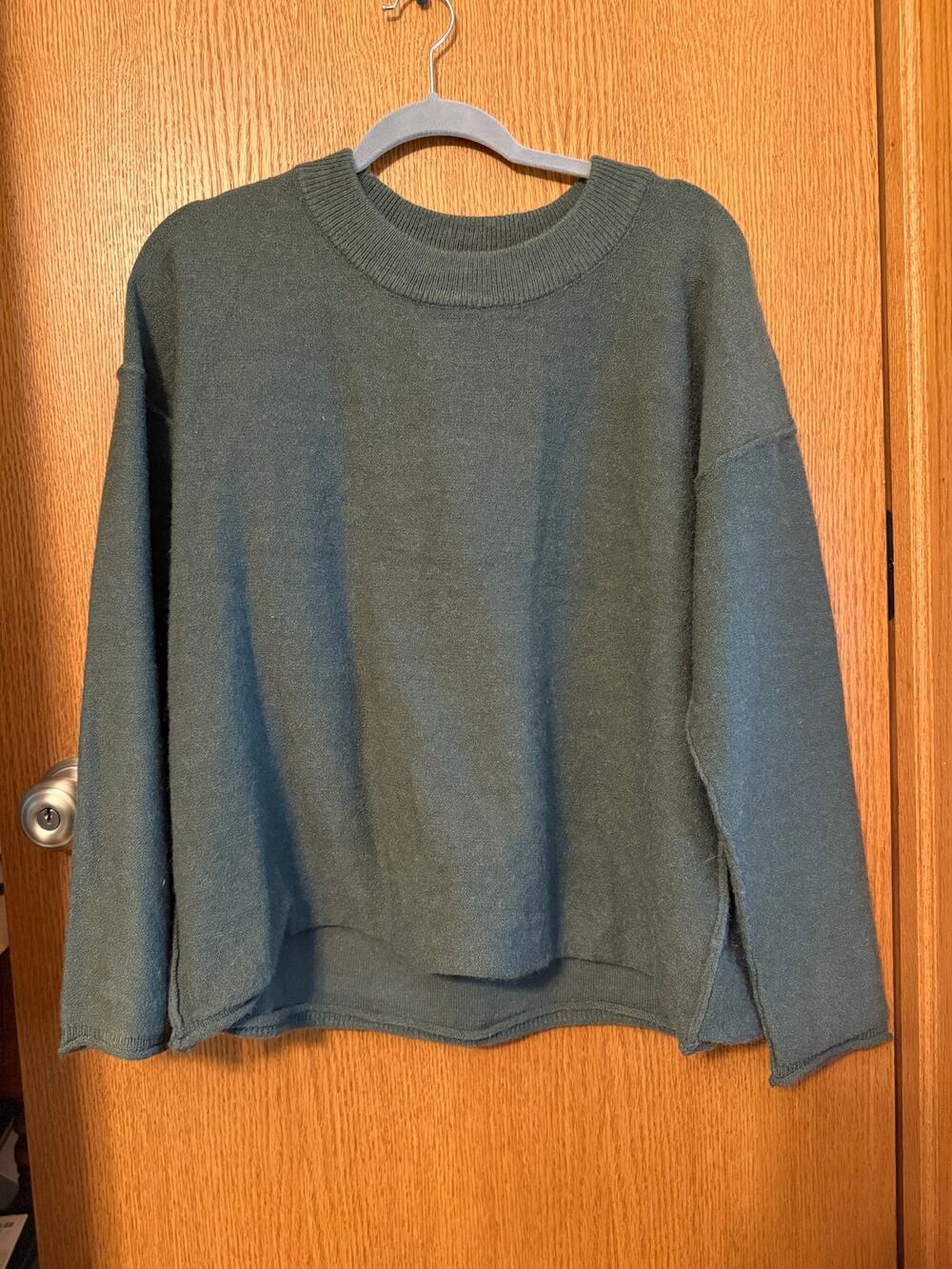 Becool Relaxed Sweater Size M/L (like new)